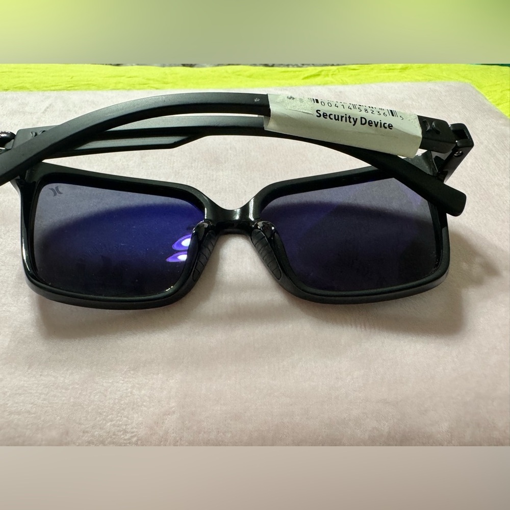 Hurley BLANCA Polarized Sunglasses – Black - Picture 8 of 12